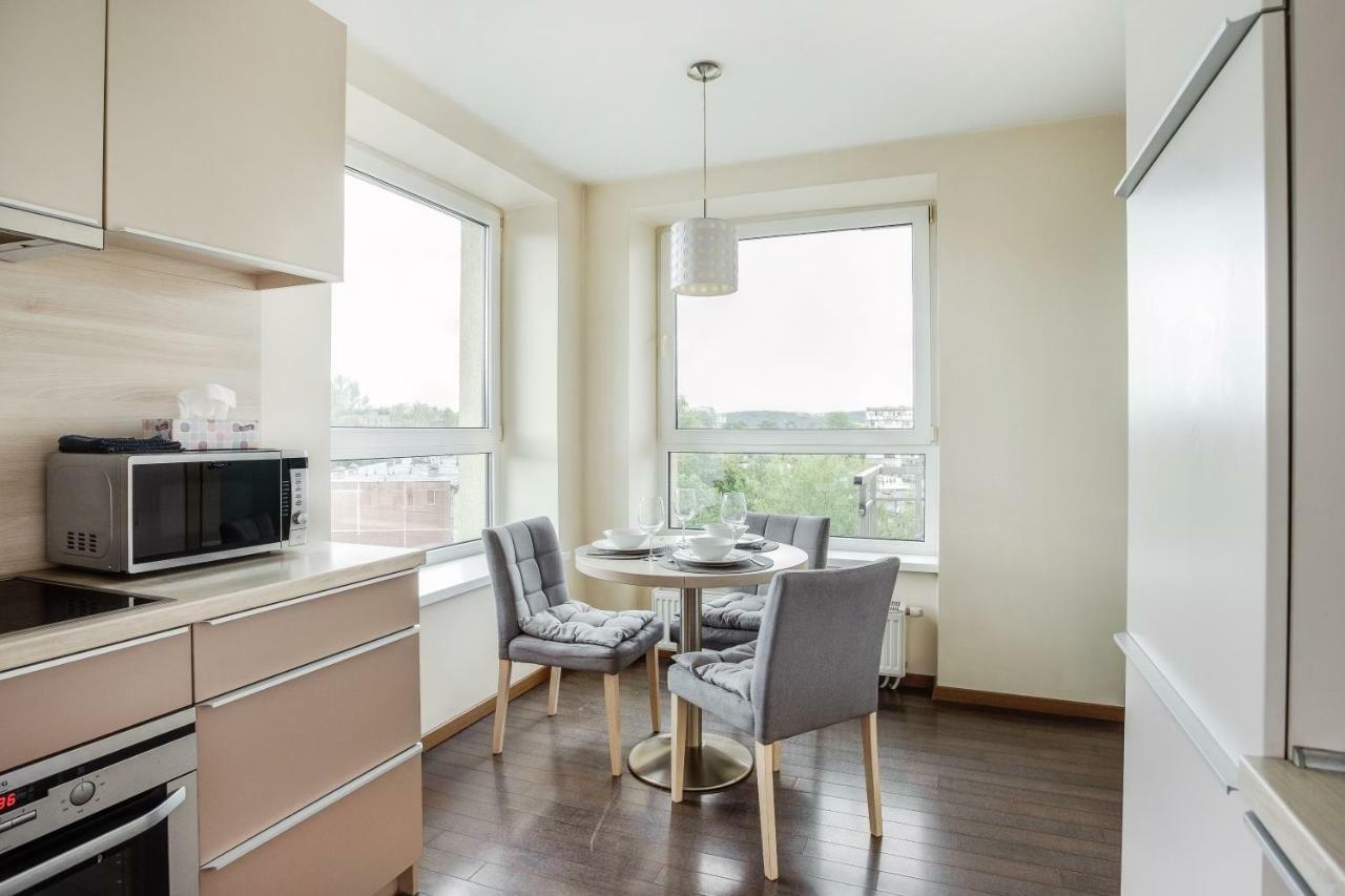 Zalgirio Apartment Vilnius Bagian luar foto